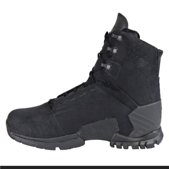 Oakley Other - Oakley 6” tactical boots for men